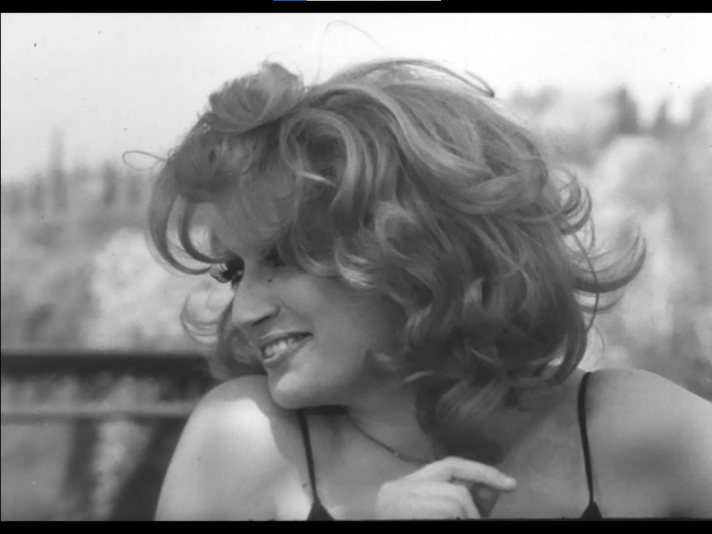 Still frame per Grande grande grande - immagine 2