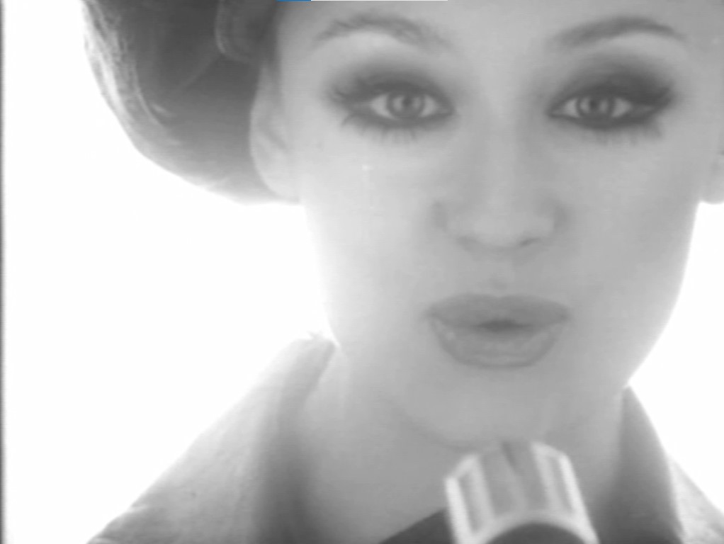 Still frame per Chissà chi sei - immagine 2