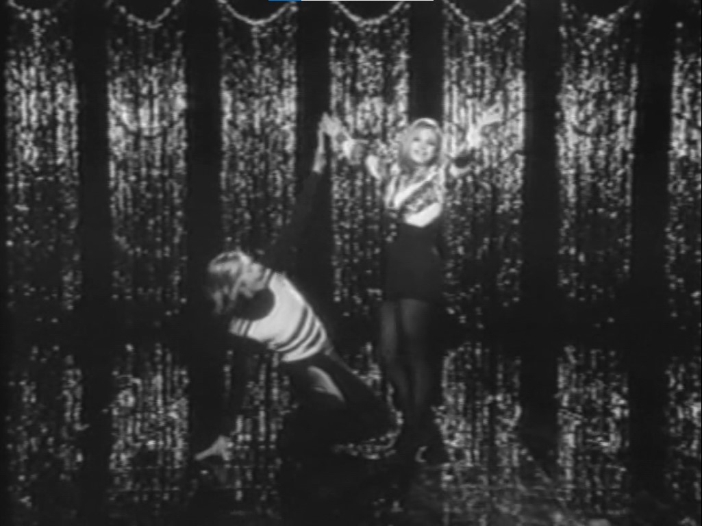Still frame per Tuca tuca - immagine 4