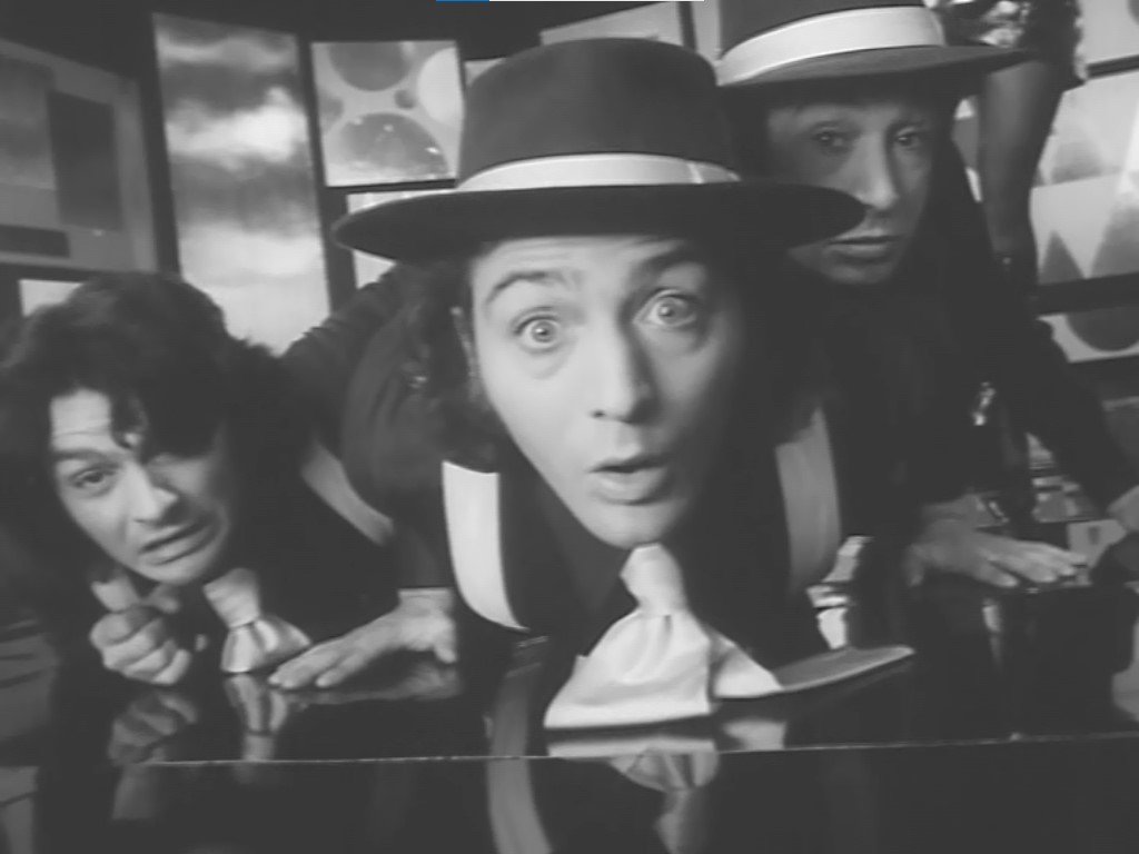 Still frame per Tuca tuca (slapstick) - immagine 3