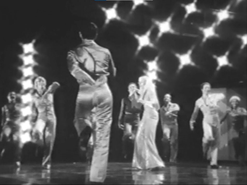 Still frame per A far l'amore comincia tu - immagine 2