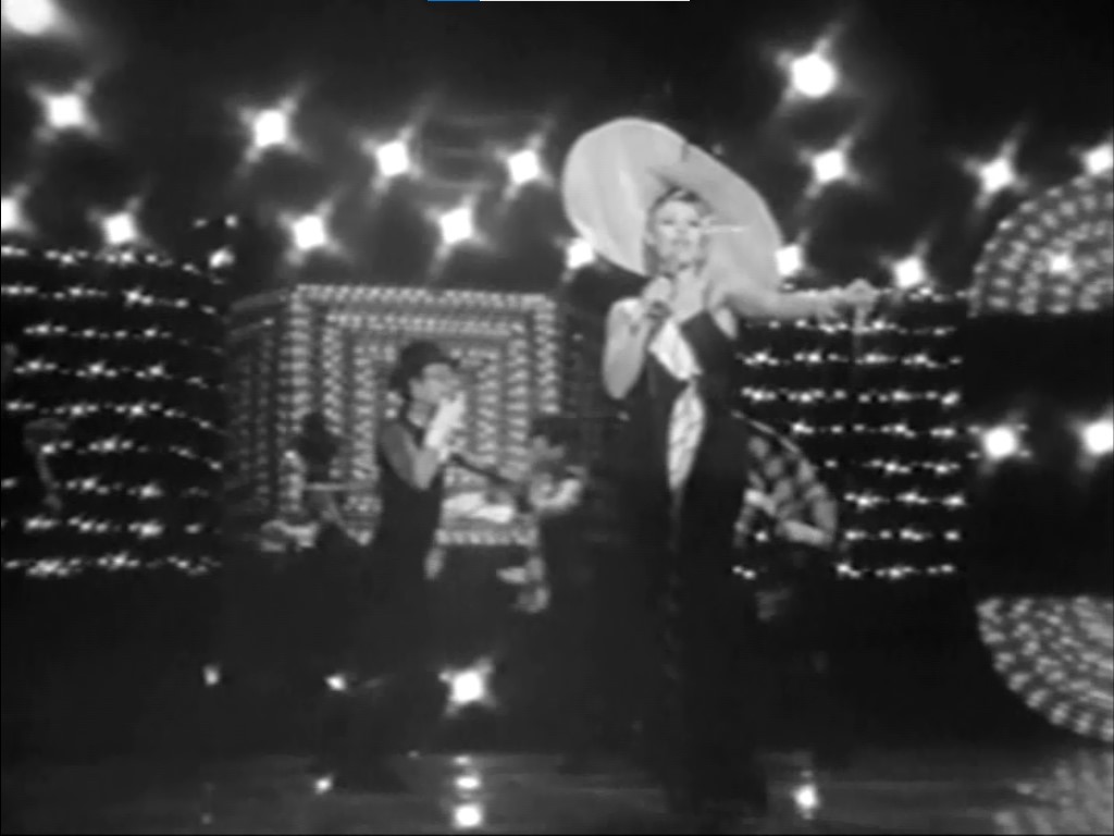 Still frame per I could have danced all night - immagine 2